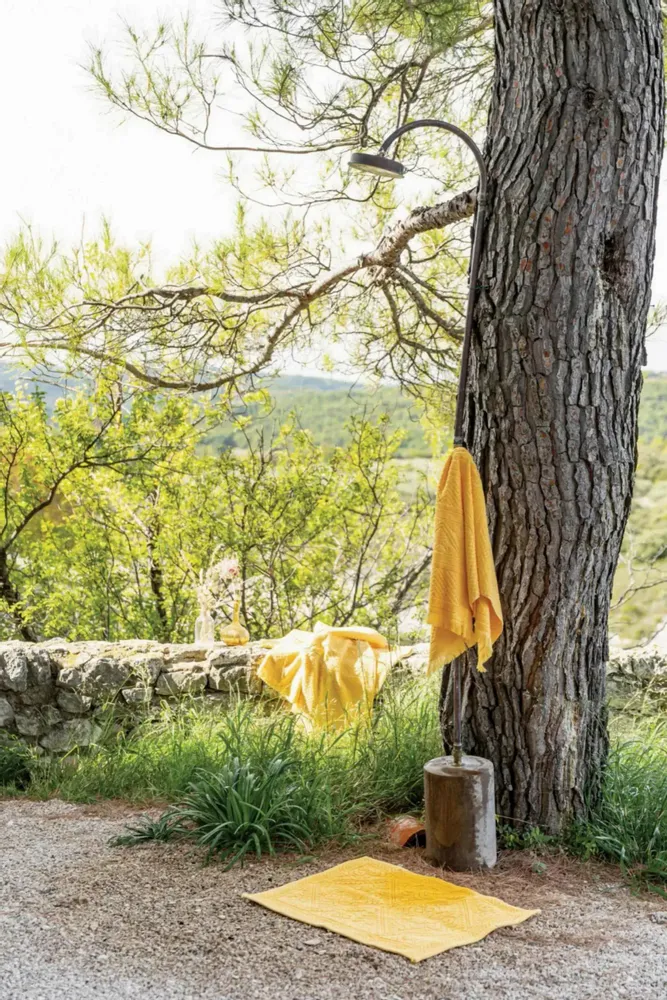 Bath towels - Zoé Bath Towel Mimosa 100 X 180 - MAISON VIVARAISE - SDE VIVARAISE WINKLER