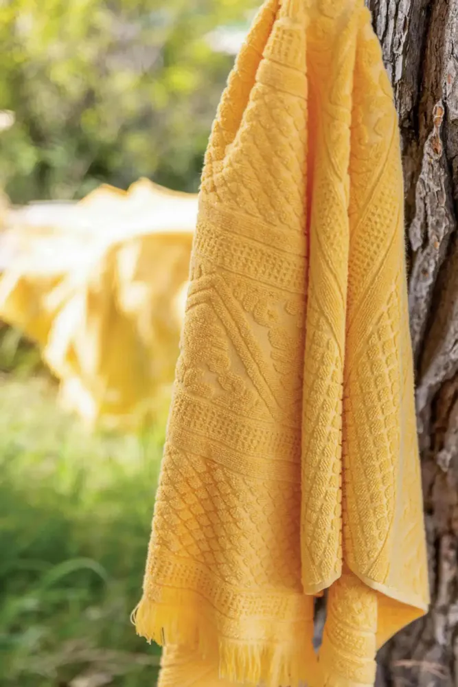 Bath towels - Zoé Bath Towel Mimosa 100 X 180 - MAISON VIVARAISE - SDE VIVARAISE WINKLER