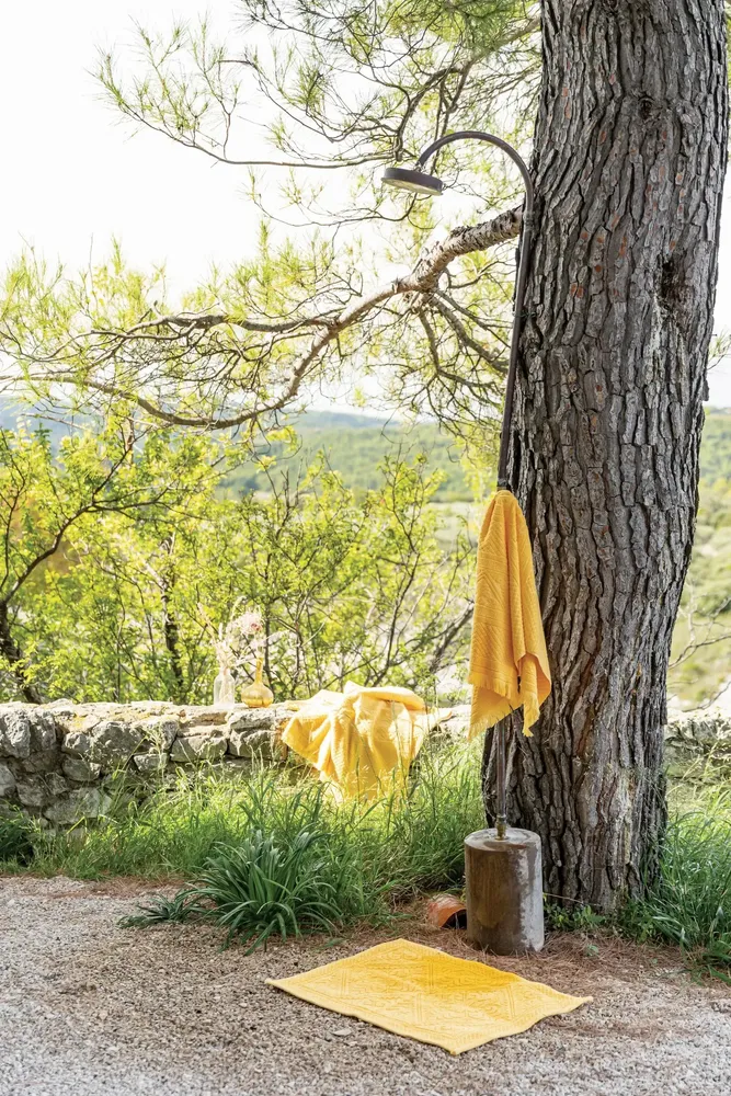 Bath towels - Guest Towel Zoé Mimosa 30 X 50 - MAISON VIVARAISE - SDE VIVARAISE WINKLER