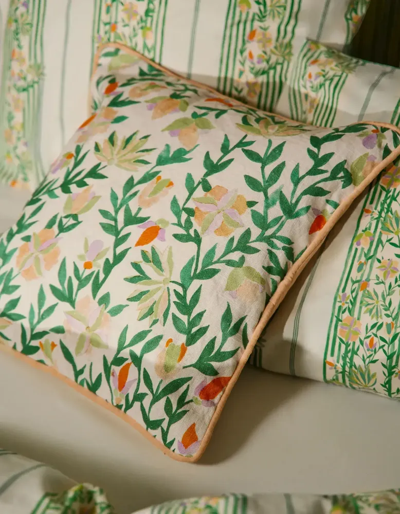 Bed linens - Kent pattern for Good evenings - LUCIE ADLER / PRINT STUDIO