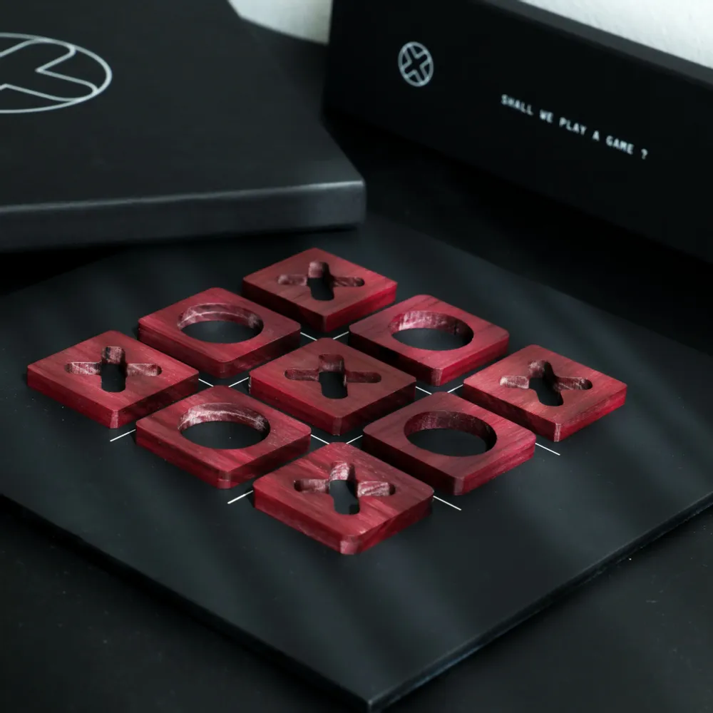 Decorative objects - TRIS - SHALL WE PLAY A GAME?