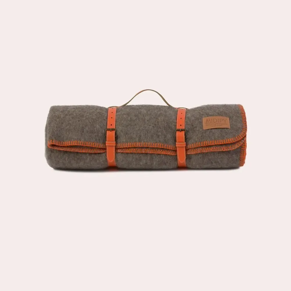 Throw blankets - Cestrède high natural wool throw - MIDIPY