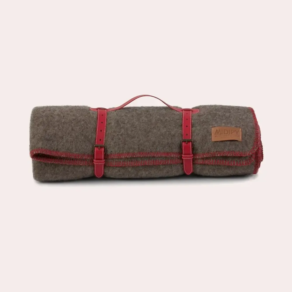 Throw blankets - Cestrède high natural wool throw - MIDIPY