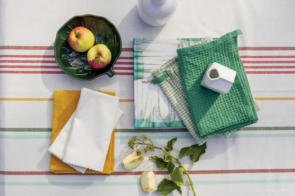 Table cloths - Recycled Tablecloth Erina Multico 170 X 170 - MAISON VIVARAISE - SDE VIVARAISE WINKLER