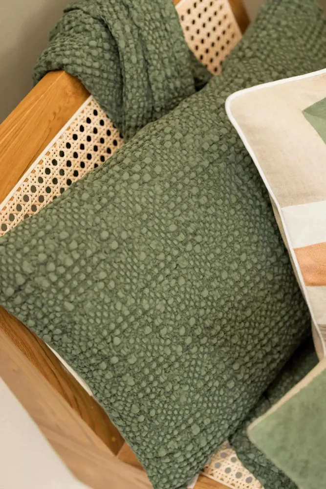 Linge de lit - Jeté Tana Olive 180 x 260 - MAISON VIVARAISE - SDE VIVARAISE WINKLER