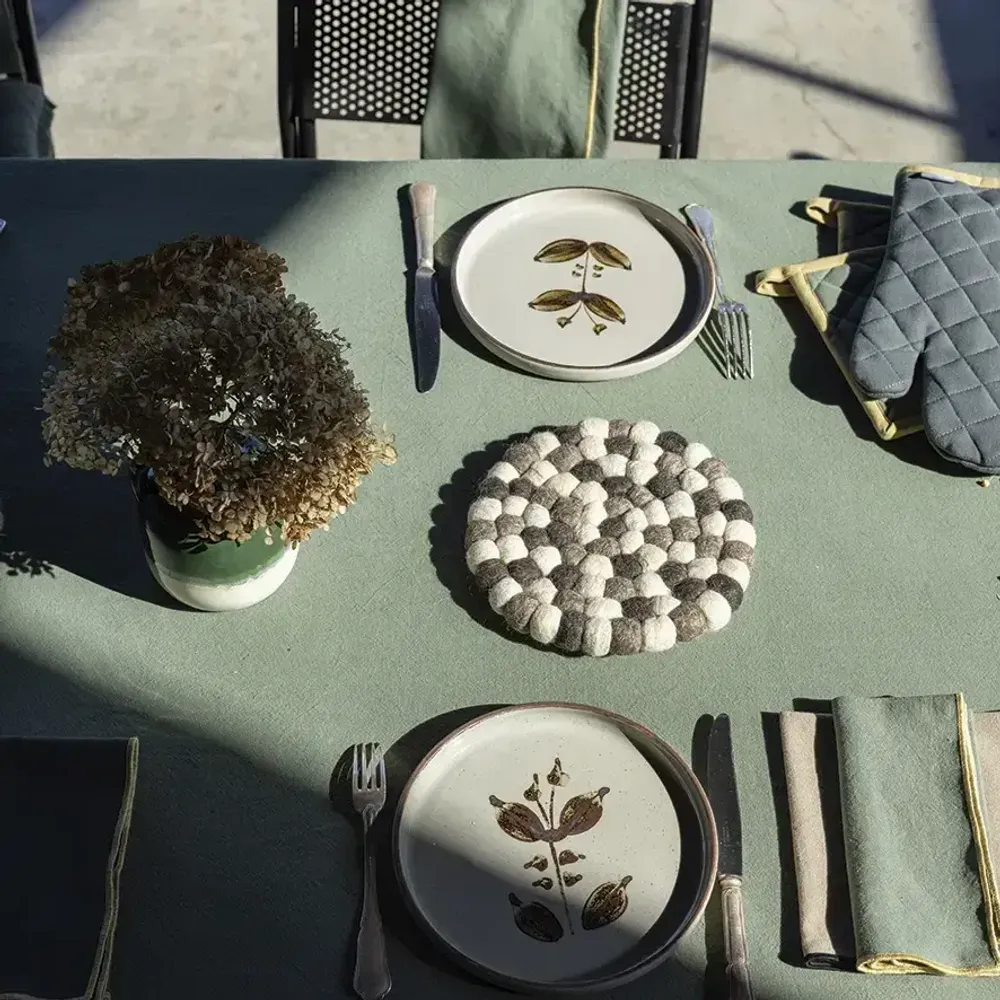 Table cloths - Recycled Tablecloth Grace Matcha 170 X 300 - MAISON VIVARAISE - SDE VIVARAISE WINKLER