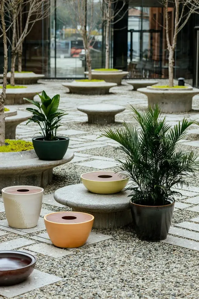 Flower pots - Disc Planters - WL CERAMICS