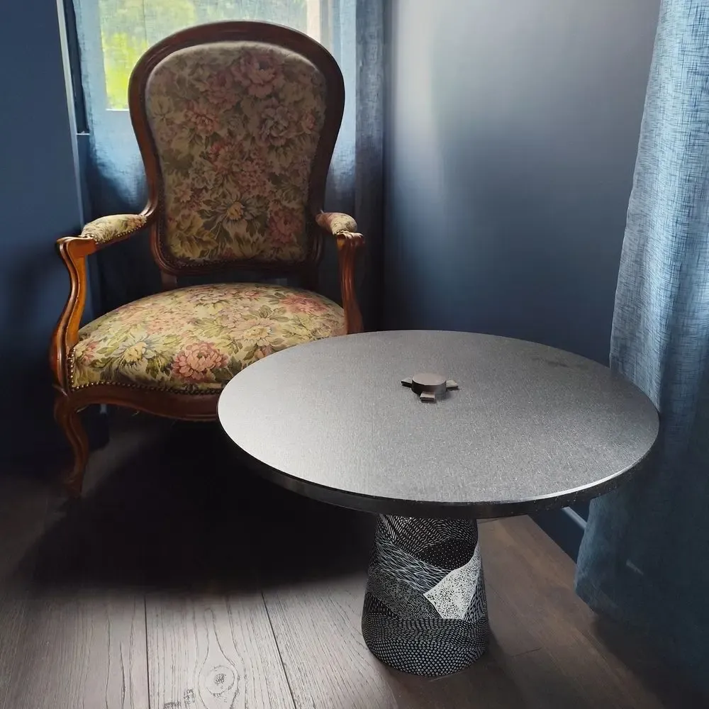 Tables basses - Table Série limitée, collaboration avec artiste Marine Chalayer - 1/5 - C'EST BIEN FAIT