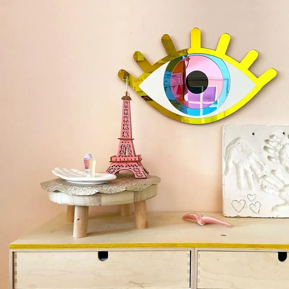 Autres décorations murales - Eye See You – Miroir espiègle en forme d’œil graphique - LA MISÉTO