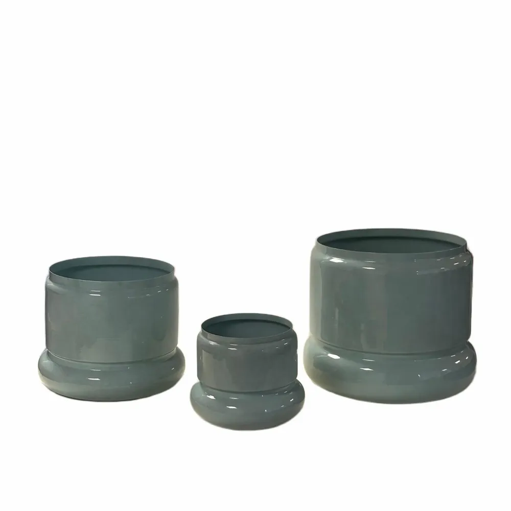 Décorations florales - Cache pots en métal - HENDRIKS DECO BV