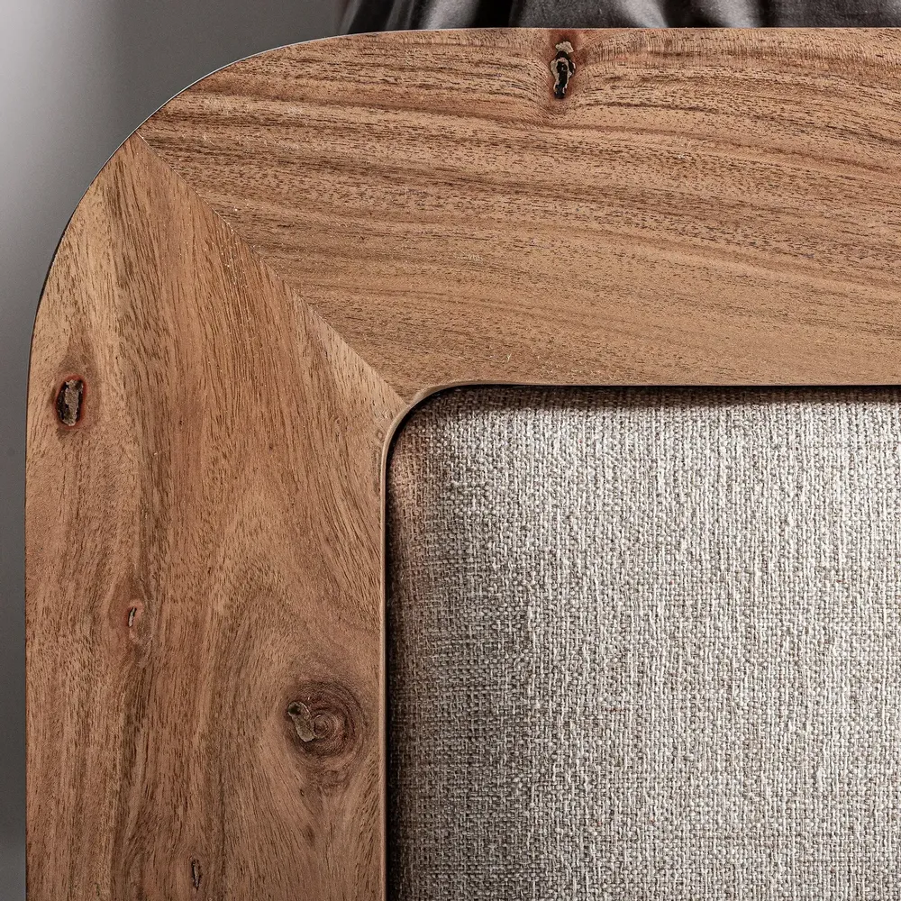 Beds - Bed in acacia wood off brown colour in 200x180x122 cm - VICAL