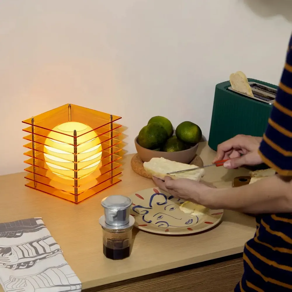 Lampes à poser - Lampe LOP petite carrée en acrylique orange - BANG