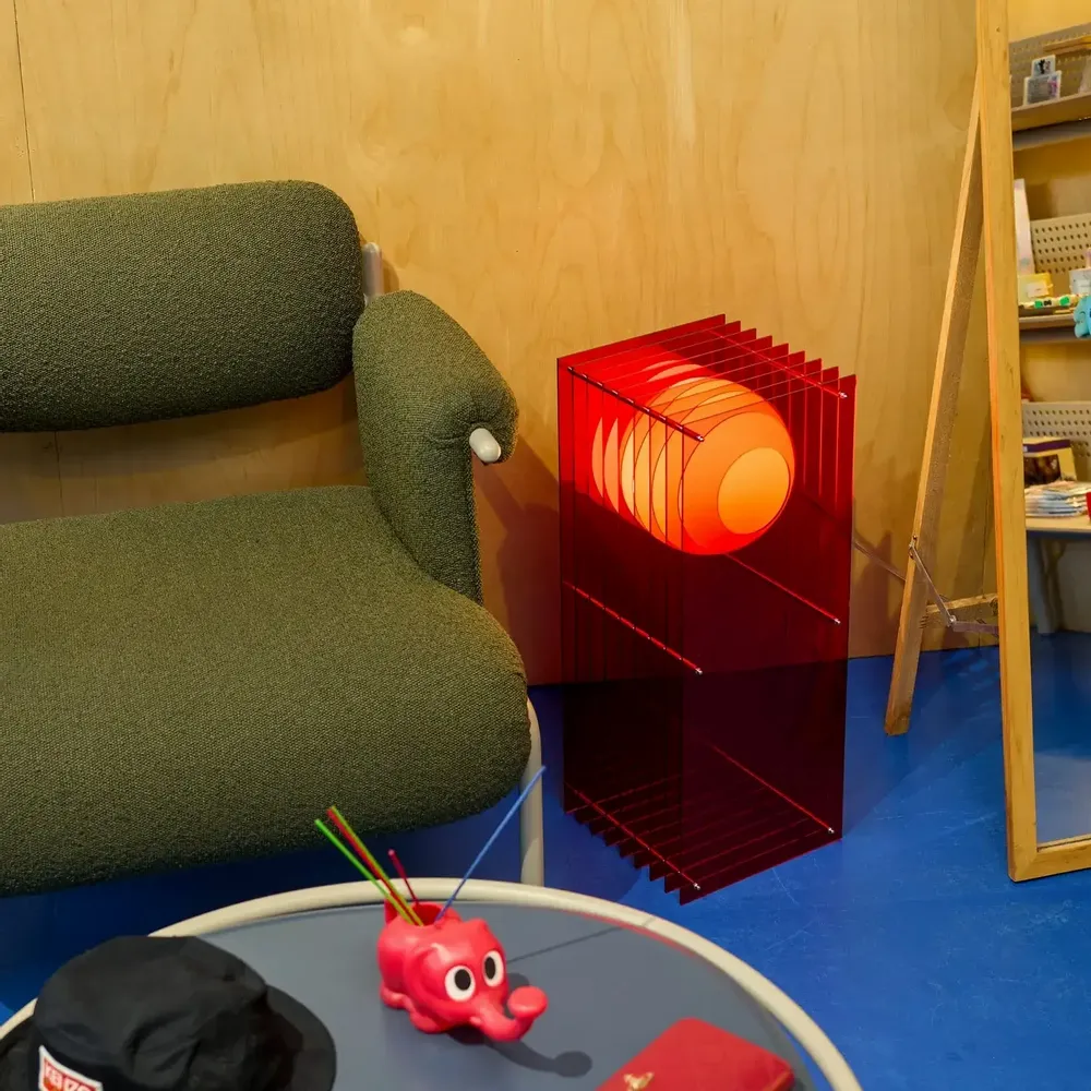 Desk lamps - LOP lamp big rectangle in red acrylic - BANG