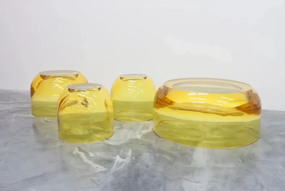 Autres tables  - Petite goutte de rosée en jaune topaze par Ian Cochran - TULESTE FACTORY