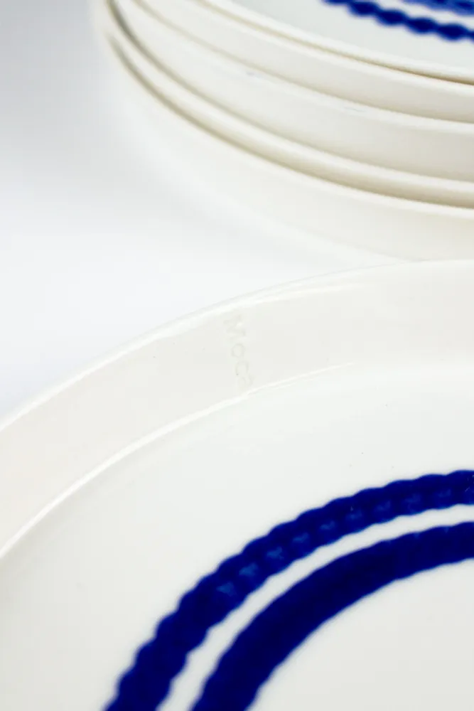 Everyday plates - Porcelain dinner plate 24 cm - MOCA TABLEWARE - STUDIO JOACHIM-MORINEAU