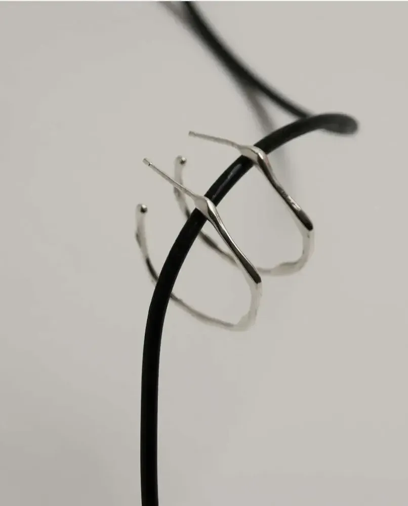 Jewelry - MEDIUM SILVER HOOPS EARRINGS CLARA - JOIDART