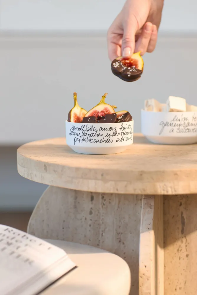 Plats et saladiers - Par petites bouchées collection. 2025 - RAEDER DESIGN STORIES