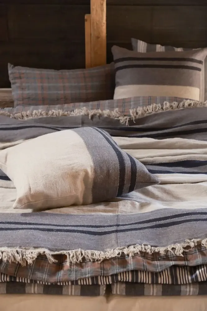 Comforters and pillows - BLACK HOUSE STRIPE Plaid, pillow covers and coverlet - LIBECO HOME