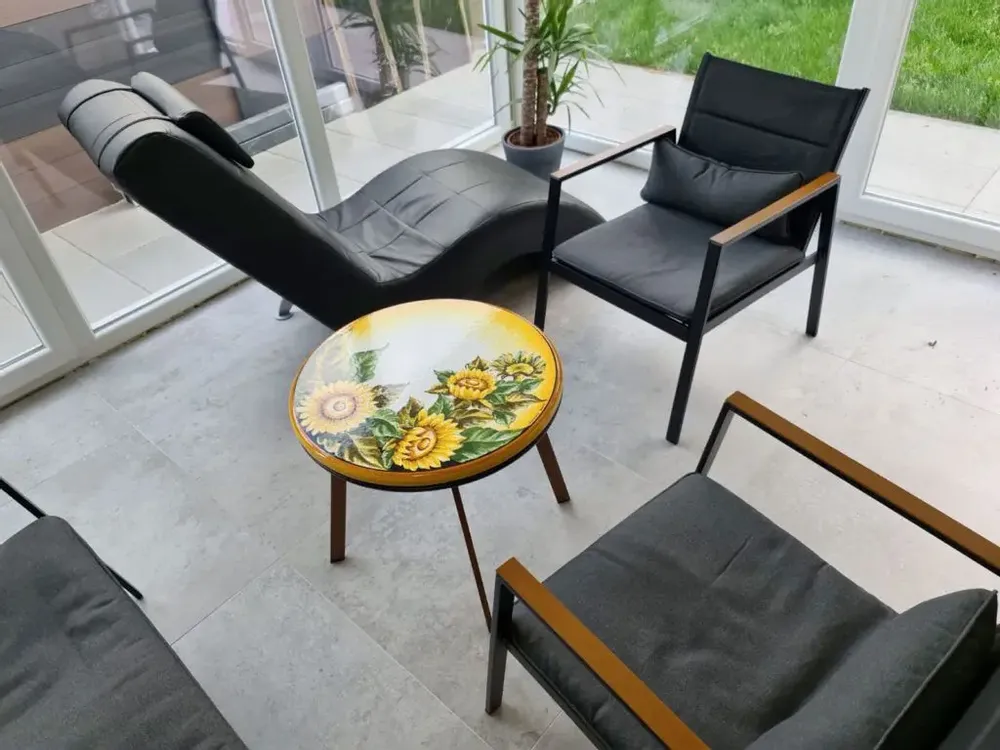 Tables Salle à Manger - Table en pierre volcanique - CERAMICARTE DERUTA