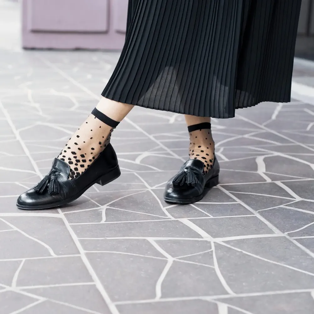 Cadeaux - Nakameguro Black 39-41 : chaussettes transparentes plumetis - ATELIER ST EUSTACHE