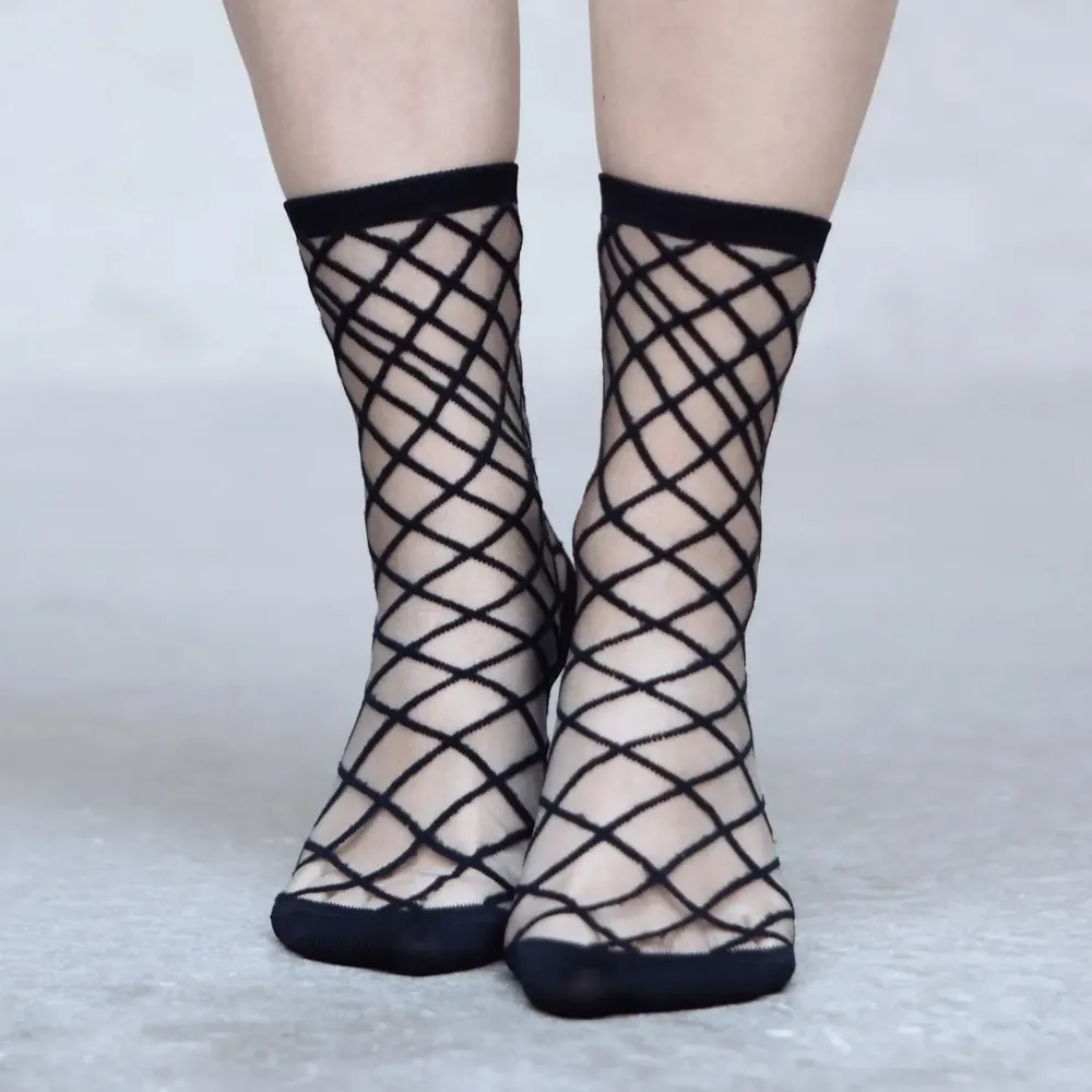 Gifts - Brooklyn Bridge Black 36-38 : mesh transparent socks - ATELIER ST EUSTACHE