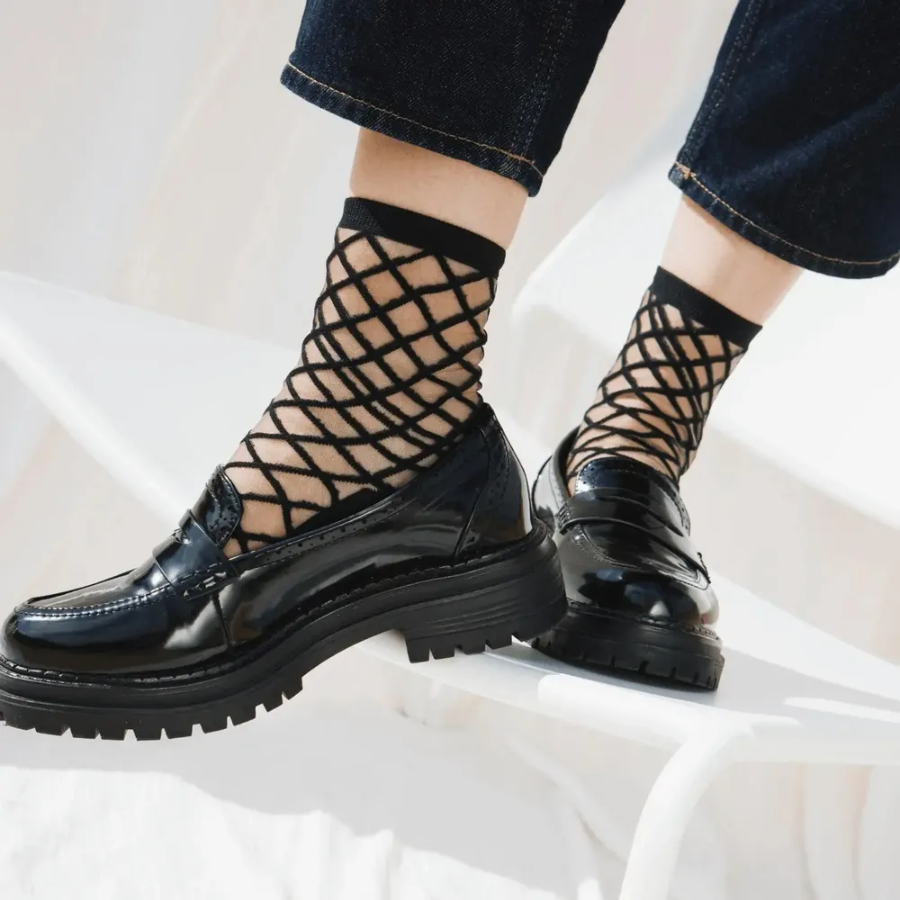 Gifts - Brooklyn Bridge Black 36-38 : mesh transparent socks - ATELIER ST EUSTACHE
