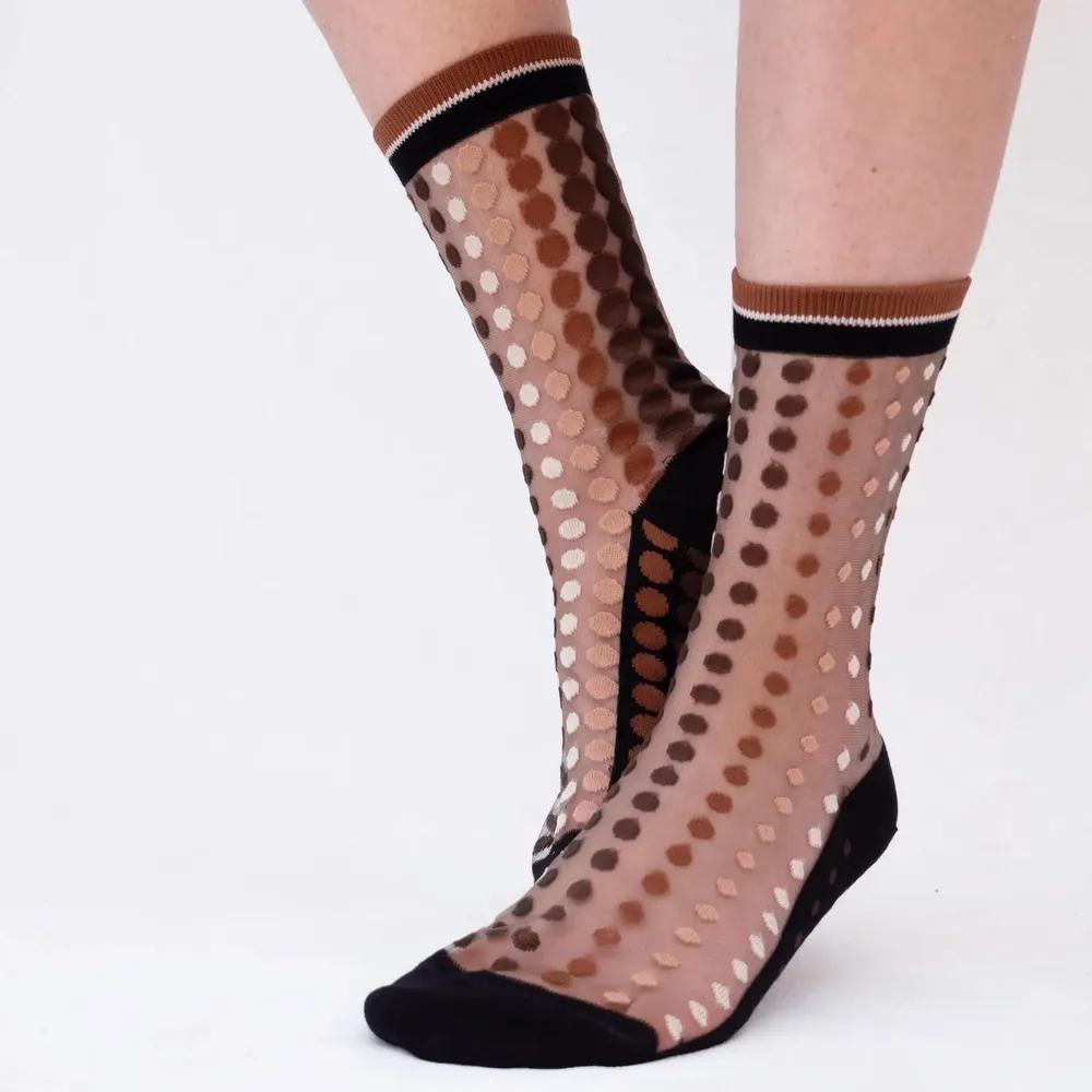 Cadeaux - Vetrata Brune 36-38 : chaussettes transparentes à pois colorés - ATELIER ST EUSTACHE