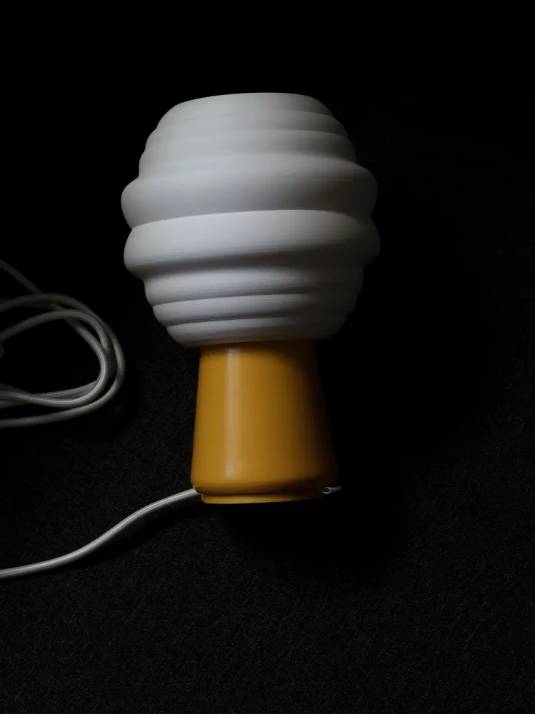 Table lamps - COMFORTABLE TABLE LAMP - BENET - MENDELEK STUDIO