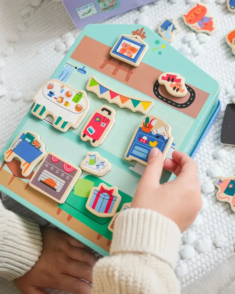 Toys - Early childhood toys and imaginary worlds - DJECO