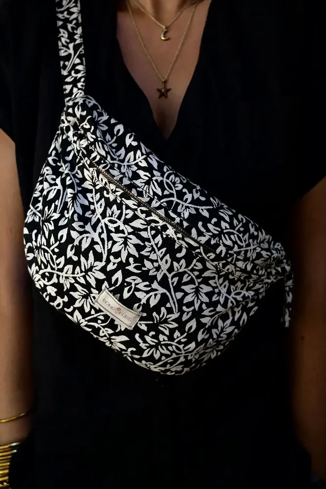 Clutches - Fashion accessories - BONCOEURS