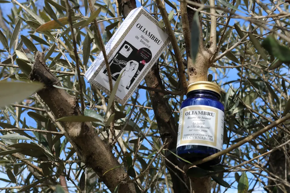 Cosmétiques - OLIAMBRU Baume de Beauté - Gamme Bain - ISULA PARFUMS & ISULA CASA