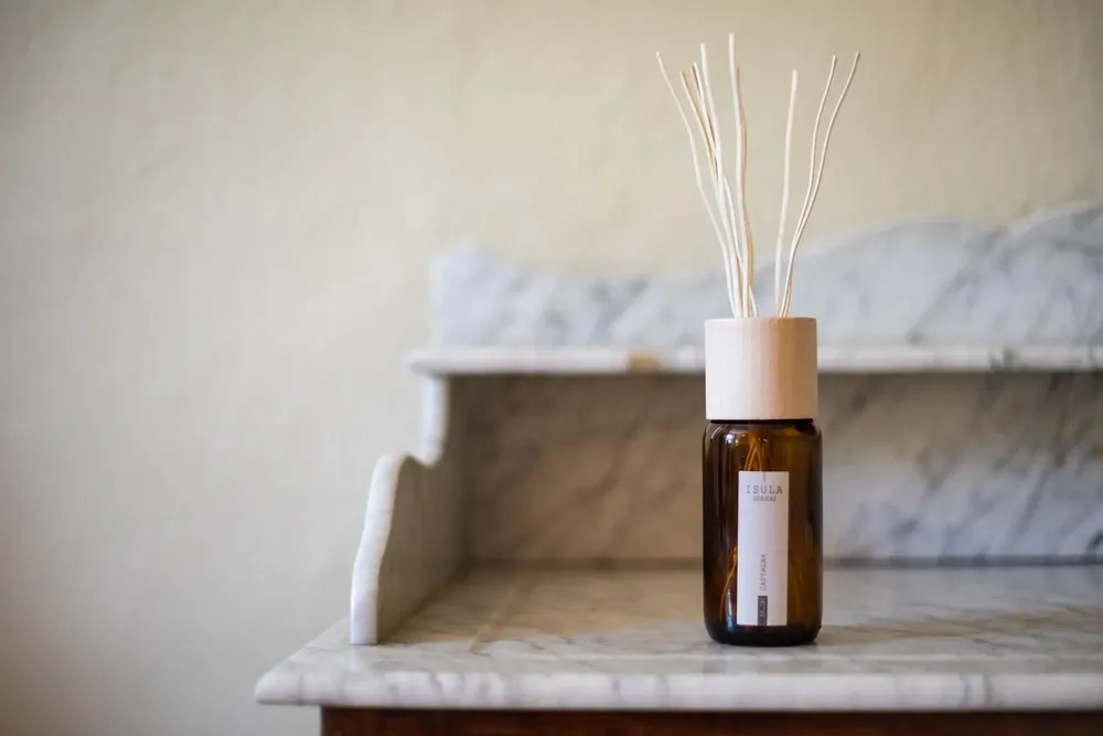 Parfums d'intérieur - Bouquet d'ambiance - Spray d'ambiance - Bougie parfumée - ISULA PARFUMS & ISULA CASA