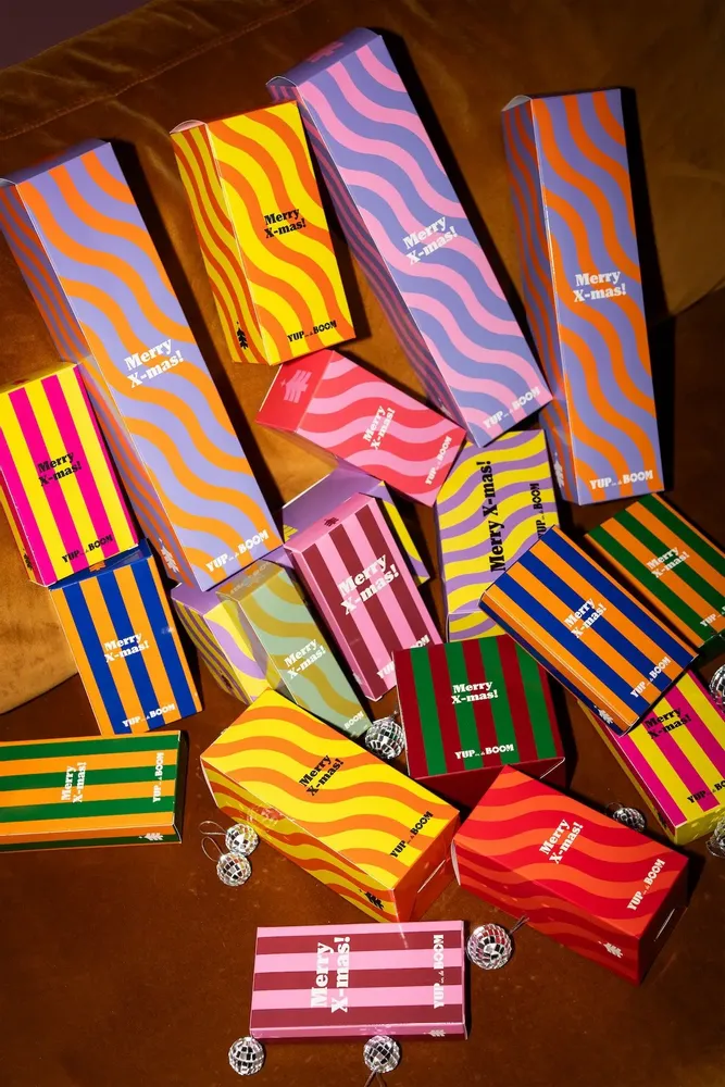 Guirlandes et boules de Noël - Décorations de Noël – Surprises joyeuses - YUP - AMSTERDAM