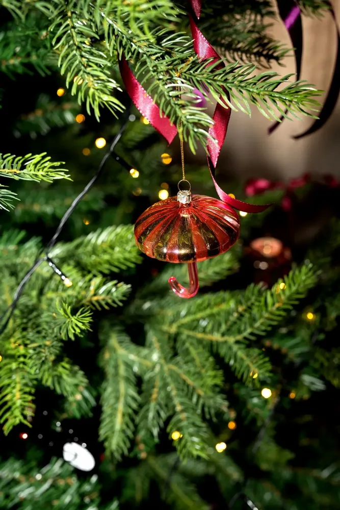 Guirlandes et boules de Noël - Décorations de Noël – Surprises joyeuses - YUP - AMSTERDAM