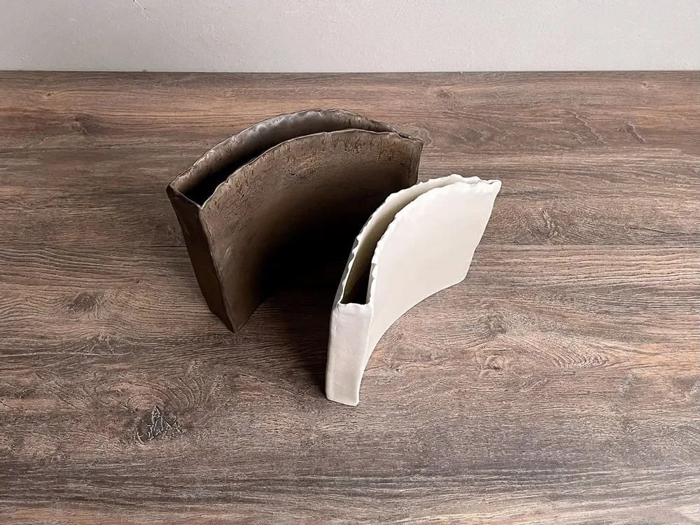 Poterie - VIRGOLA VASE - ALESSIO MORAS POTTERY