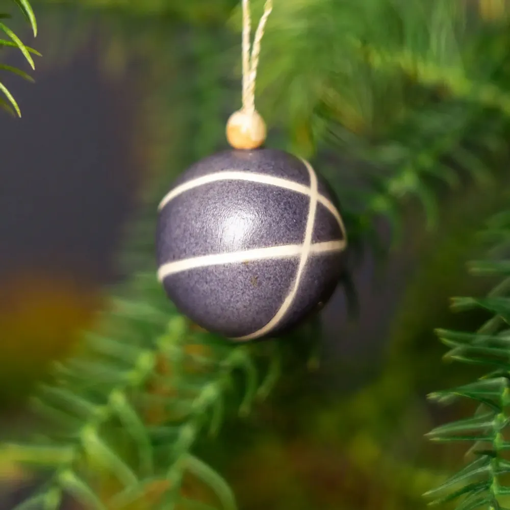 Autres décorations de Noël - Boule de Noël en forme de croix en bois - KINTA
