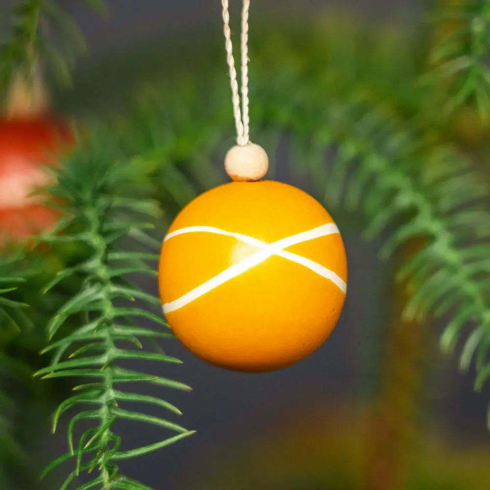 Autres décorations de Noël - Boule de Noël en forme de croix en bois - KINTA