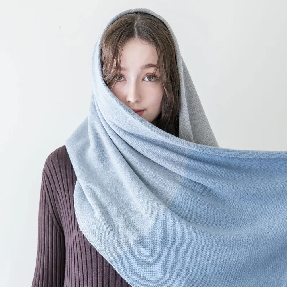 Foulards et écharpes - Plaid en soie -gradation- - KOHARU