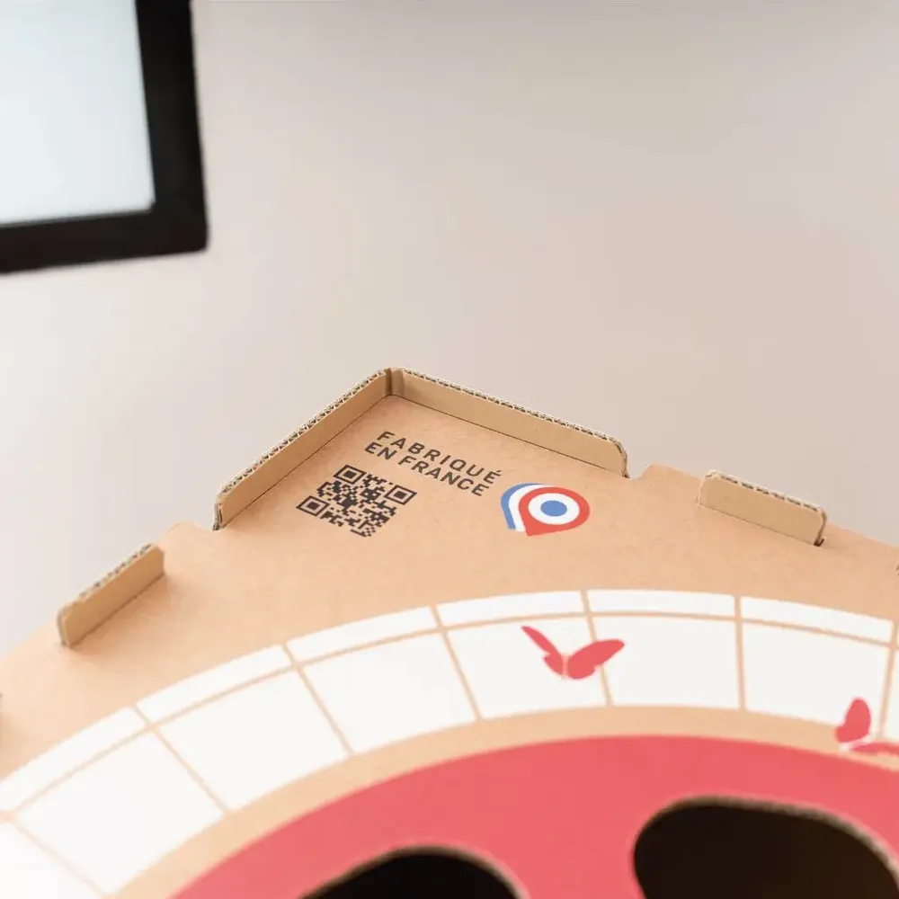 Design objects - Foldable cardboard playhouse made in France - HOME / CACHE TOI - CACHETOI