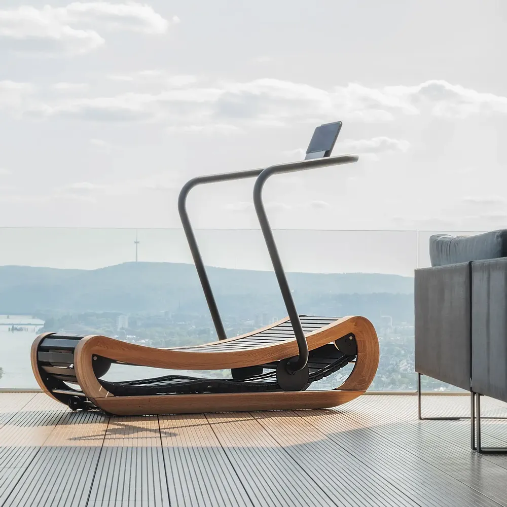 Gym and fitness equipment for hospitalities & contracts - Sprintbok - Non-motorized treadmill - WATERROWER | NOHRD