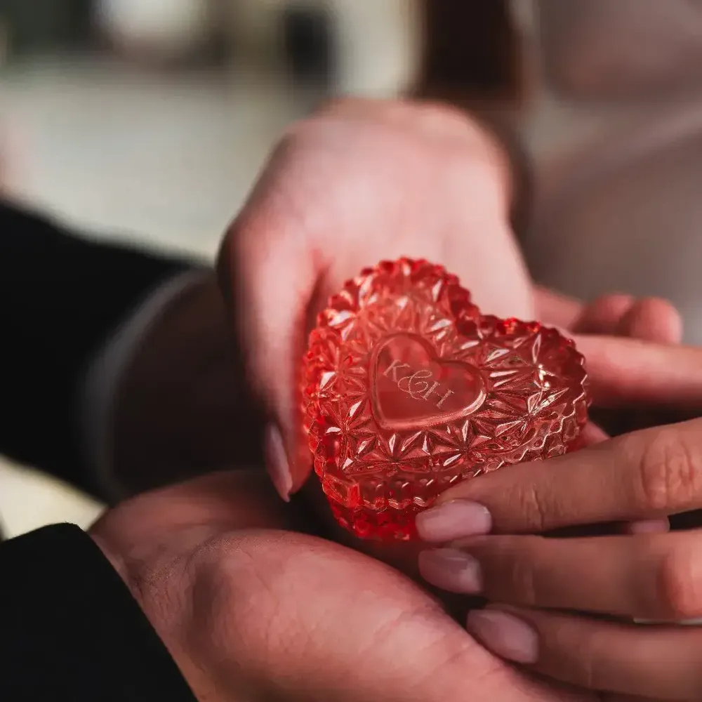 Crystal ware - Salmo Crystal box for the wedding rings of the married couple - PEKALLA CRISTAL GLASS