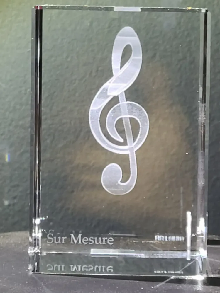 Sculptures, statuettes et miniatures - Tirage limité - œuvre "Sur Mesure" de l'artiste Morpho - LE DIGRAPHE