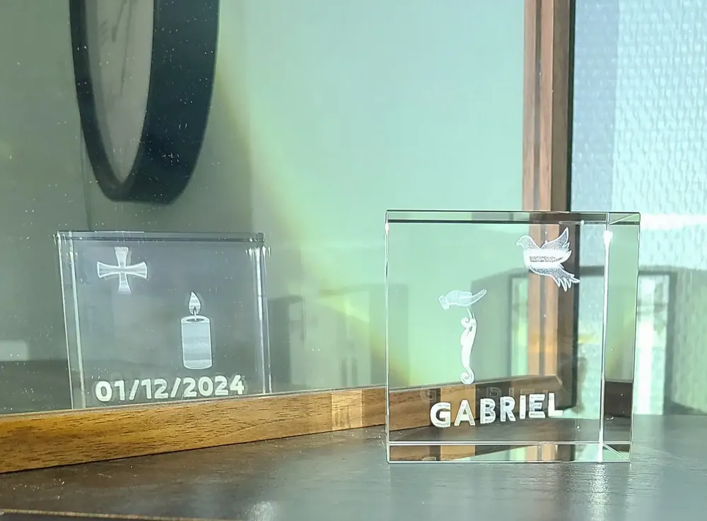 Cadeaux - Digraphe en cristal pour moment de la vie 6 – 8 ou 10 cm - LE DIGRAPHE