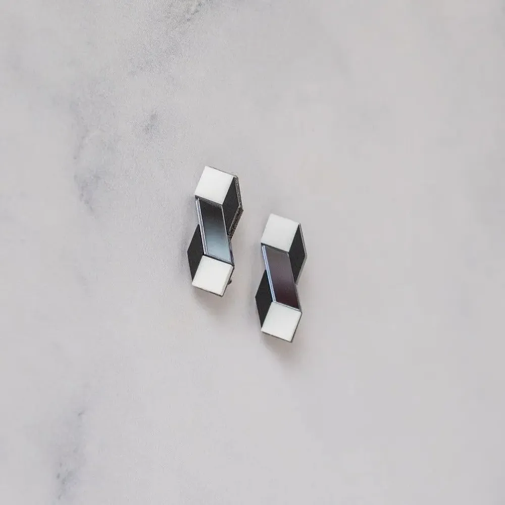 Bijoux - Cube Earrings – Bold, Playful, and Instantly Appealing - PAMELA COROMOTO
