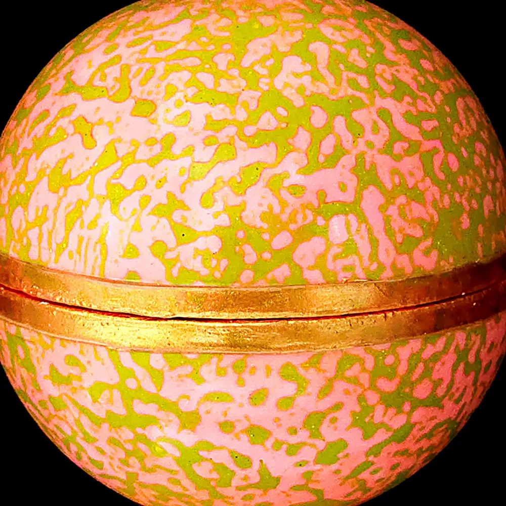 Cadeaux - Bougie Globe Bollywood à la Rose Musc - PONPON CURIOSITAS