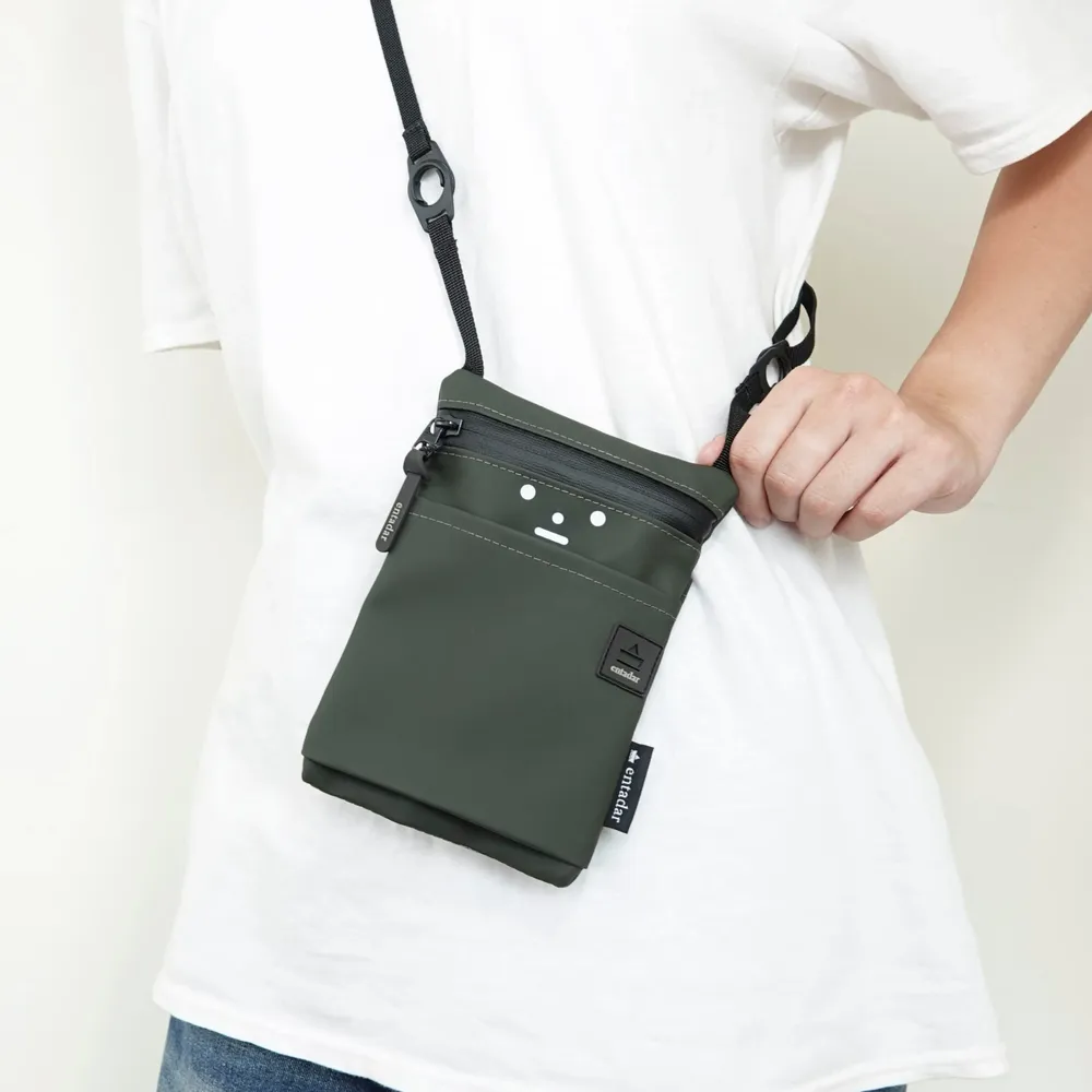 Accessoires de voyage - Sac mobile Entradar - ENTADAR LTD.
