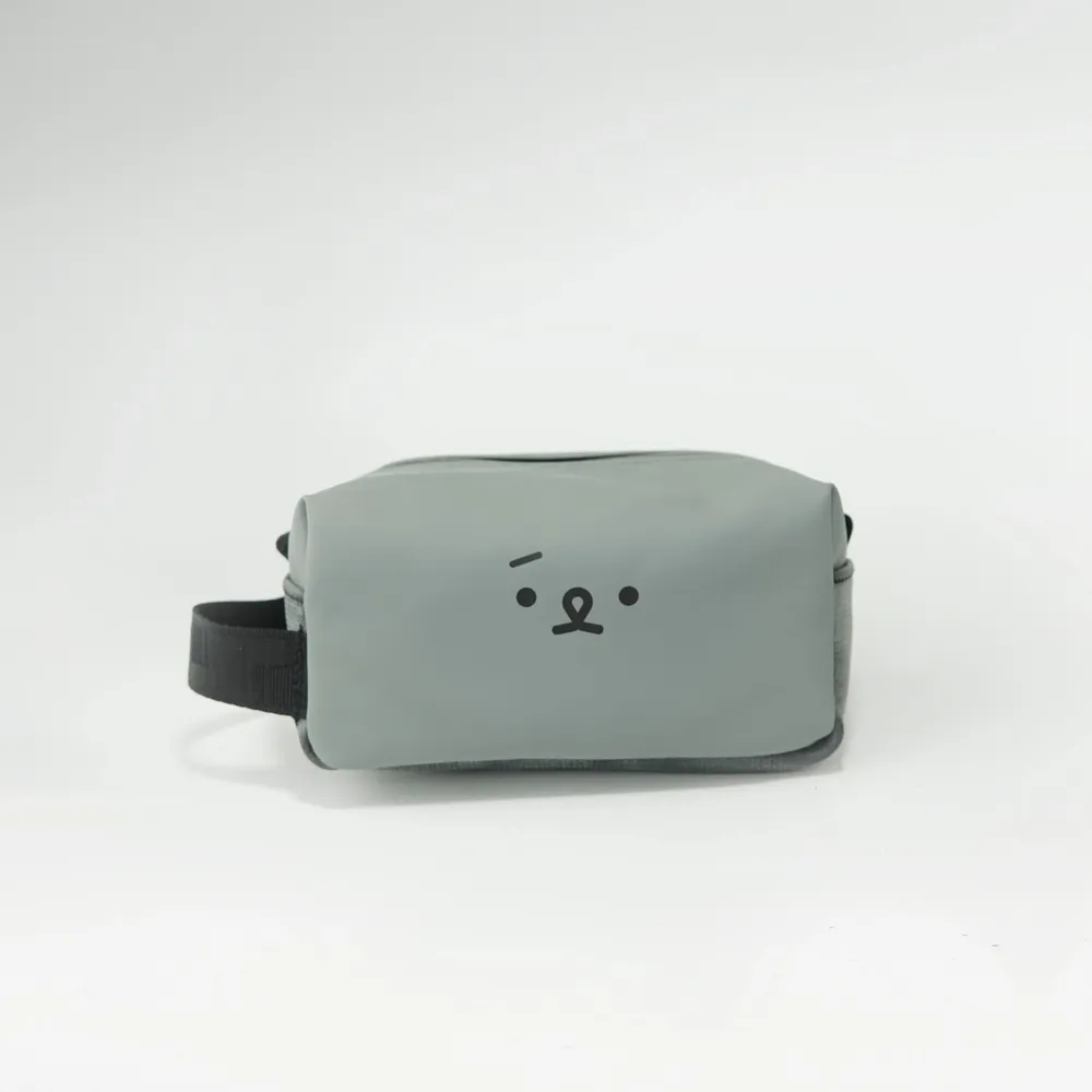 Accessoires de voyage - Trousse de toilette recyclée Entradar Fire Hose - ENTADAR LTD.