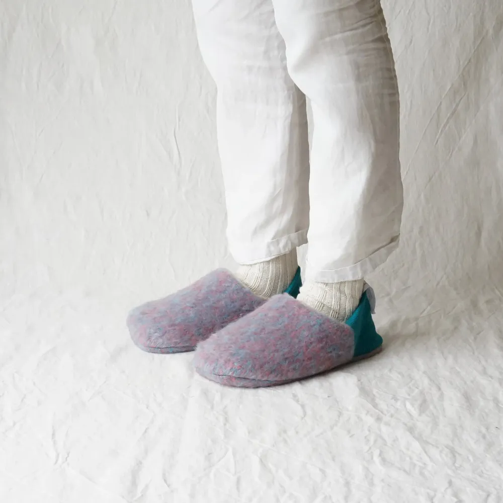 Chaussettes - JAPAN MADE Reversible room shoes / Melange Shaggy × Quilting Boa - MERIPPA