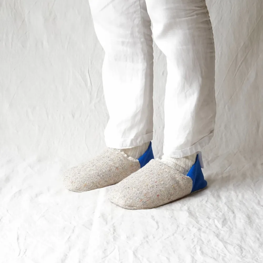 Chaussettes - JAPAN MADE Reversible room shoes / Hopping Nep Tweed × Sheep Boa - MERIPPA
