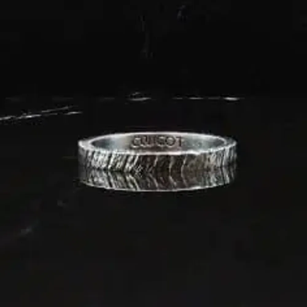 Jewelry - Alliances Sens - raw textures inspired by nature - COUCOT